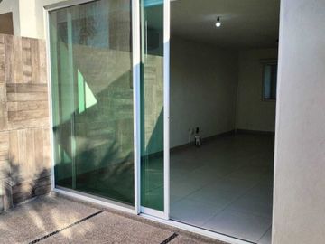 CASA EN VENTA EN RESIDENCIAL ENTRE RIOS, PUERTO VALLARTA