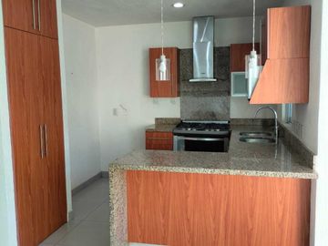 CASA EN VENTA EN RESIDENCIAL ENTRE RIOS, PUERTO VALLARTA