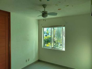 CASA EN VENTA EN RESIDENCIAL ENTRE RIOS, PUERTO VALLARTA