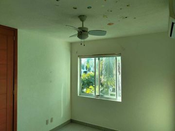 CASA EN VENTA EN RESIDENCIAL ENTRE RIOS, PUERTO VALLARTA