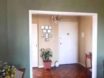 Departamento en venta - 4 Dormitorios 2 Baños - 110Mts2 - Villa Crespo