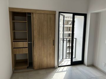 DEPARTAMENTO EN VENTA CENTRAL GARDEN