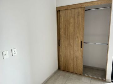 DEPARTAMENTO EN VENTA CENTRAL GARDEN