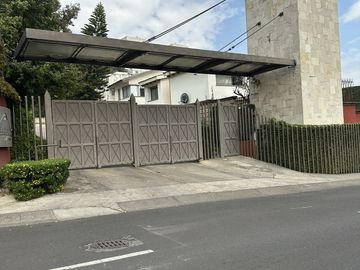 Casa en venta en CH en Lomas Axomiatla