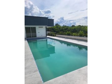 VENDO CASA CAMPESTRE CERRITOS PEREIRA