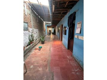 Venta de Casa Lote barrio Bolivar Yumbo (GH)