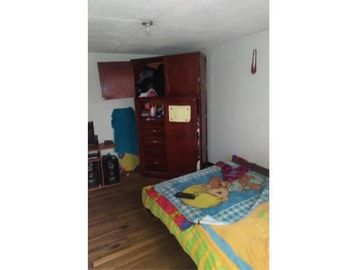VENDO CASA BARRIO TABORA UBICADISIMA + DOS APARTAESTUDIO RENTANDO