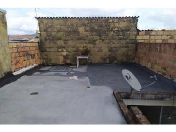 VENDO CASA BARRIO TABORA UBICADISIMA + DOS APARTAESTUDIO RENTANDO