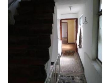 VENDO CASA BARRIO TABORA UBICADISIMA + DOS APARTAESTUDIO RENTANDO