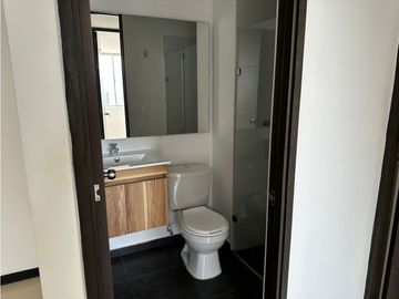Vendo apto en Bello sector Niquía piso alto con buena vista