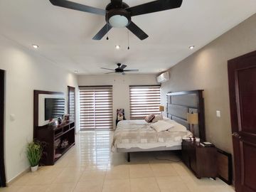 CASA EN VENTA EN CUMBRES ELITE, MONTERREY, N.L., ZONA CUMBRES