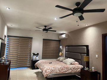 CASA EN VENTA EN CUMBRES ELITE, MONTERREY, N.L., ZONA CUMBRES