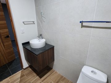 Casa Venta en Cañadas Tres Marías áreas verdes, Lago, Canchas Multideportivas