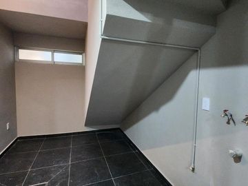 Casa Venta en Cañadas Tres Marías áreas verdes, Lago, Canchas Multideportivas