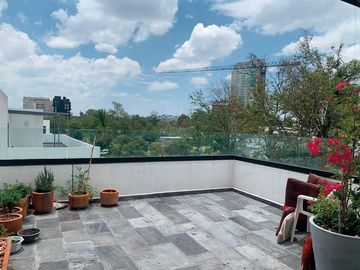 Casa en  venta en Zavaleta con 4 recamaras