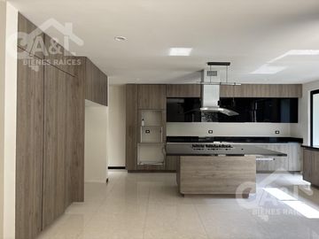 Casa en Venta  Fraccionamiento Peñón de las Cumbres