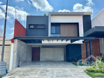 Casa en Venta  Fraccionamiento Peñón de las Cumbres