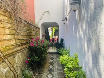 Casa en Fraccionamiento en La Cañada Cuernavaca - CAEN-840-Fr