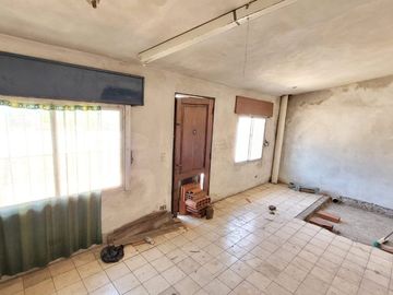 Chalet en venta en Castelar Sur