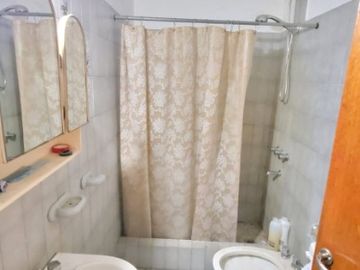 Chalet en venta en Castelar Sur