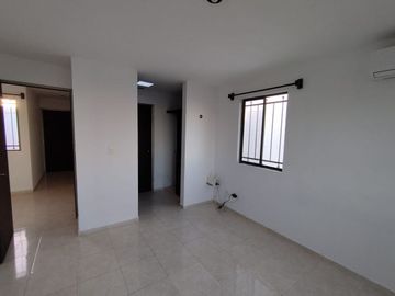 Casa en renta en avenida, Frac. Las Americas, Merida, Yucatan