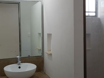 Casa en renta en avenida, Frac. Las Americas, Merida, Yucatan