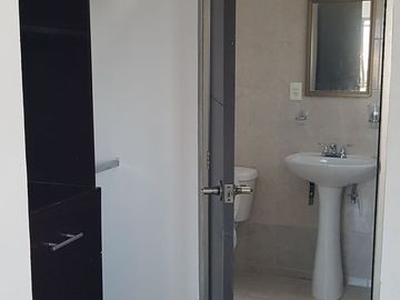 Casa en renta en avenida, Frac. Las Americas, Merida, Yucatan