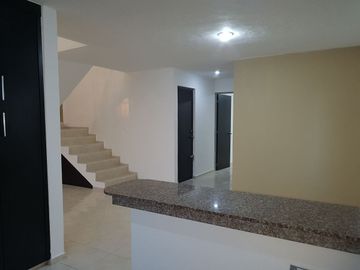 Casa en renta en avenida, Frac. Las Americas, Merida, Yucatan