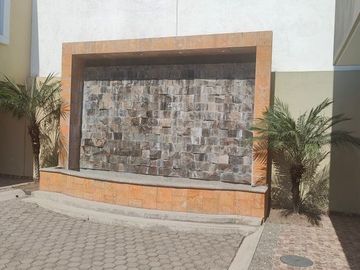 COTO CONDOMINIO VARITAS CASA