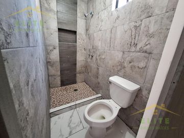 CASA  EN VENTA COLONIA JARDINES DE CHAMPAYAN