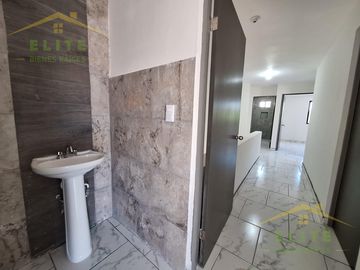 CASA  EN VENTA COLONIA JARDINES DE CHAMPAYAN