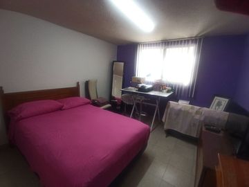 CASA EN VENTA, 4 NIVELES LOMAS DE VALLE DORADO