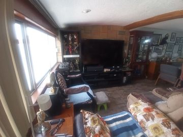CASA EN VENTA, 4 NIVELES LOMAS DE VALLE DORADO