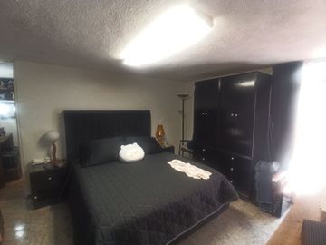 CASA EN VENTA, 4 NIVELES LOMAS DE VALLE DORADO