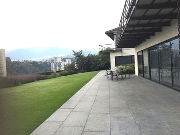 VENTA CASA EN CLUB DE GOLF BOSQUES DE SANTA FE