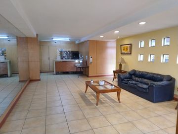 Se vende Recien Remodelado Dpto 3d 2b Piso 8, 1 Est Y 1 Bod