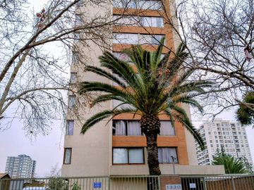 Se vende Recien Remodelado Dpto 3d 2b Piso 8, 1 Est Y 1 Bod