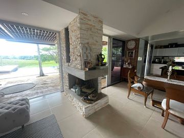VENTA de CASAS en PEREIRA