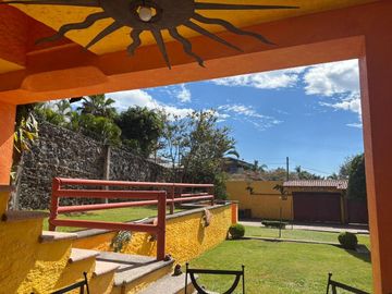 Casa en Venta en Burgos, un exclusivo fraccionamiento de Cuernavaca - Morelos.