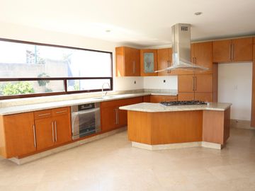 Residencia en Fraccionamiento Puerta Paraíso Puebla.