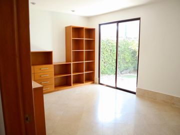 Residencia en Fraccionamiento Puerta Paraíso Puebla.