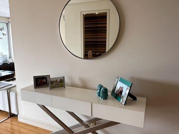 Venta 3 Ambientes en Le Pac Puerto Madero - Vista al Rio - Cochera y Baulera