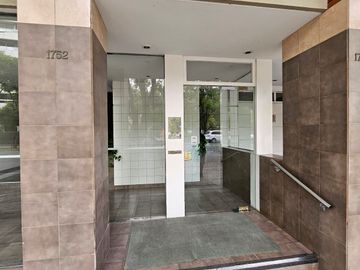 Departamento en Av. Libertador  1700
