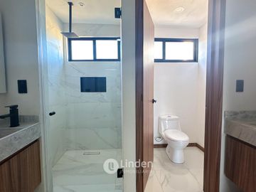 CASAS PERSONALIZADAS EN PREVENTAEN FRACCIONAMIENTO ALTANA, Cerca de Plaza San Diego