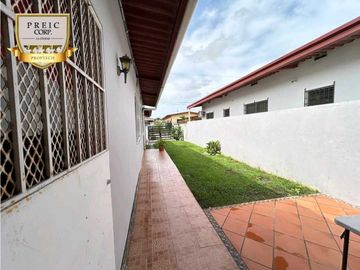 Casa Brisas Del Golf PH Lomas del Golf (KF)
