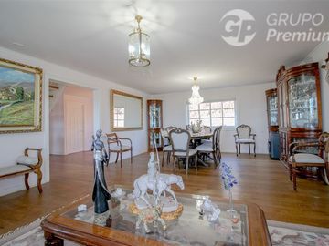 Casa en Venta en LOMAS DEL CARMEN, LIMACHE