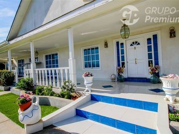 Casa en Venta en LOMAS DEL CARMEN, LIMACHE