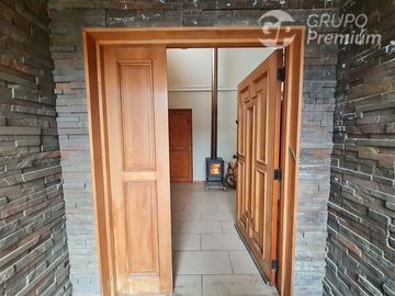 Casa en Venta en camino colliguay con los quillayes