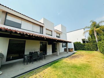 CASA EN VENTA EN EL CAMPANARIO RESIDENCIAL & GOLF QUERETARO