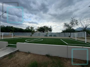 CASA EN VENTA GUAXUCO RESIDENCIAL ZONA CARRETERA NACIONAL SANTIAGO